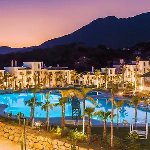Aparthotel Hills